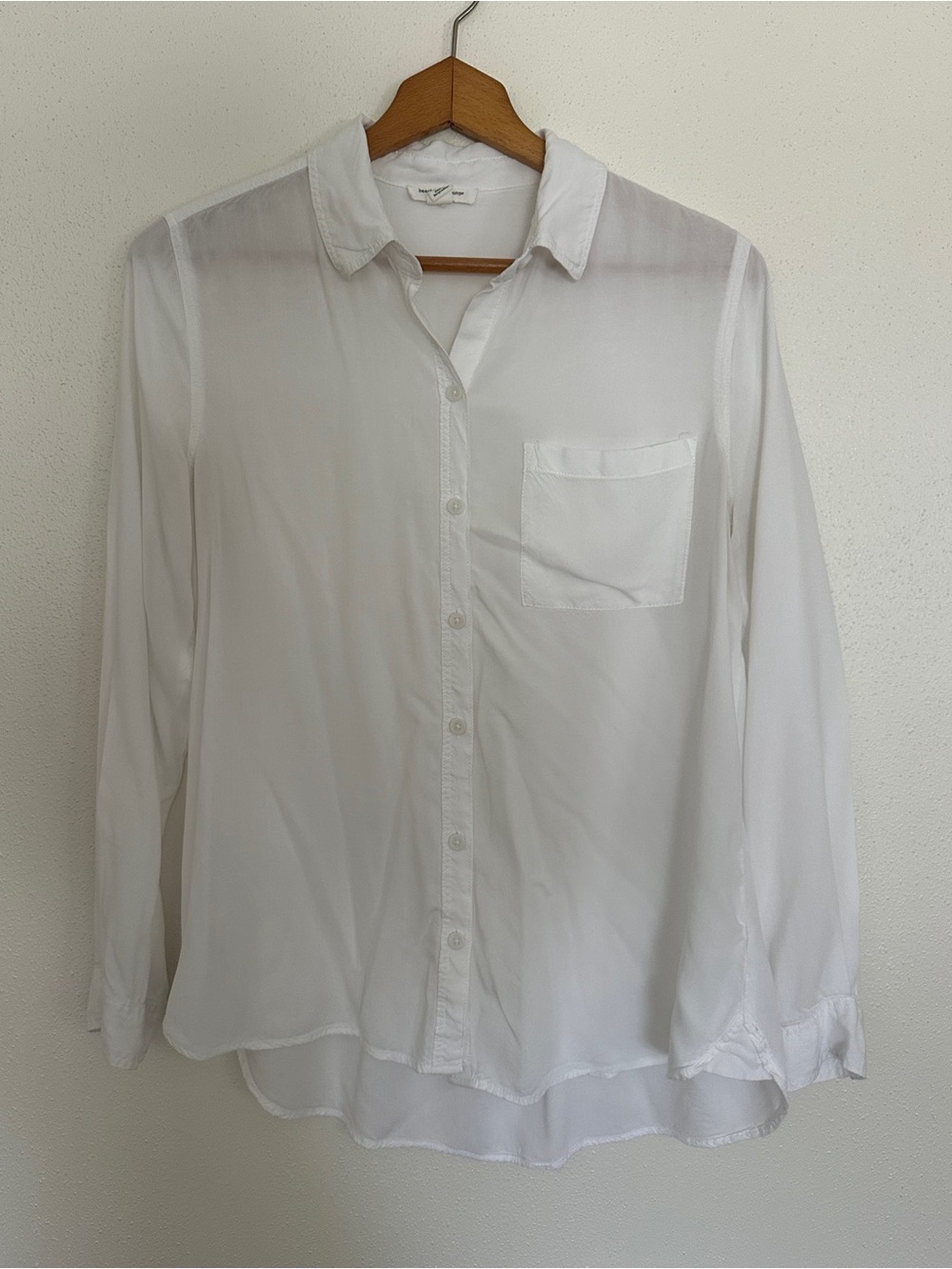 Beachlunchlounge White Button Down Shirt Medium Rayon Classic Blouse Long Sleeve